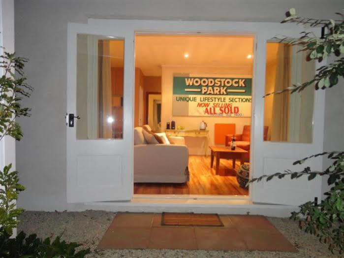 Woodstock Suite เนลสัน ภายนอก รูปภาพ